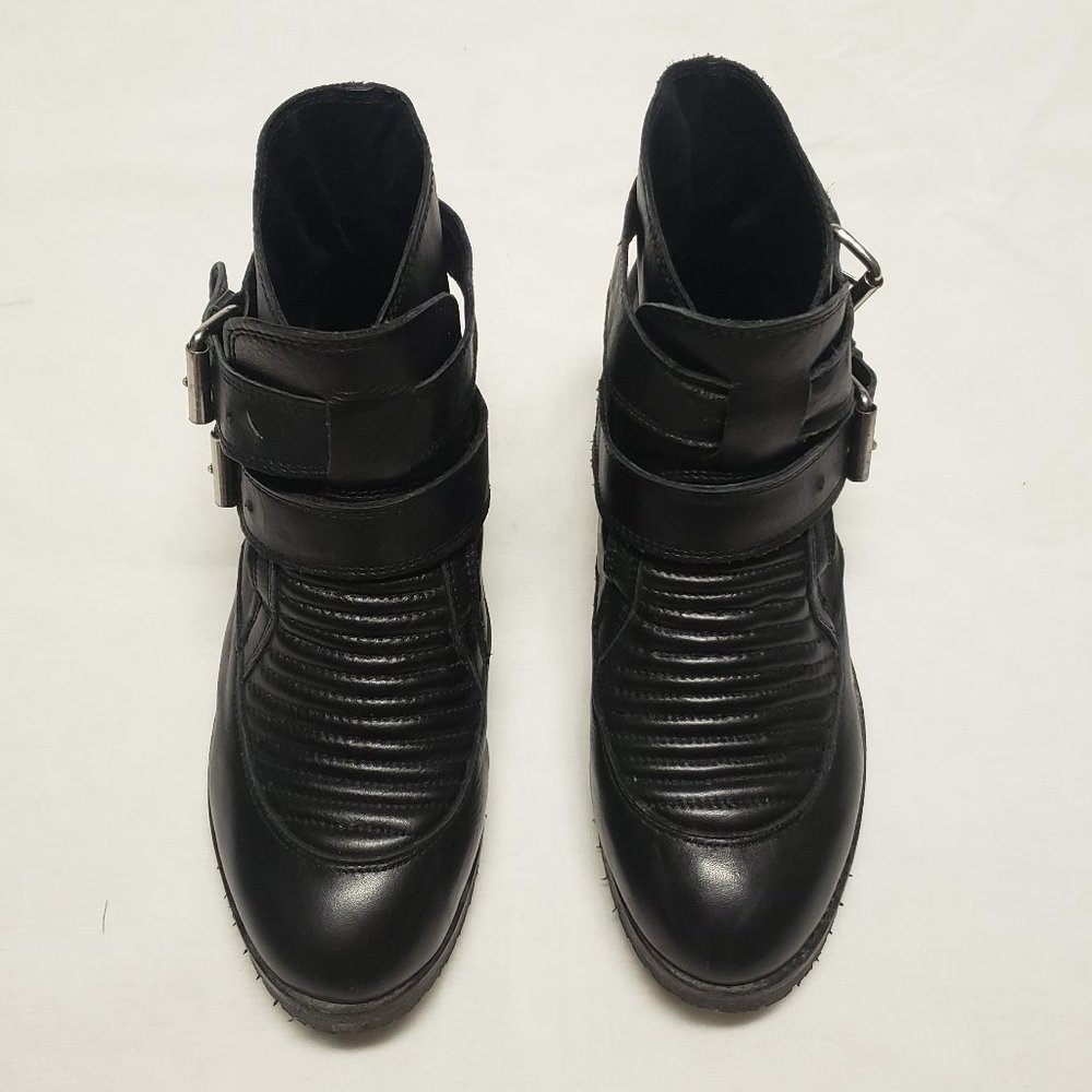 Dena & Ozzy Black Leather Booties - Picture 2 of 4